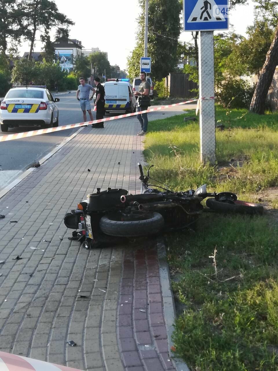 ДТП в Ірпені: мотоцикліст залишився без ноги, фото-3 ДТП в Ірпені: мотоцикліст залишився без ноги, фото-3