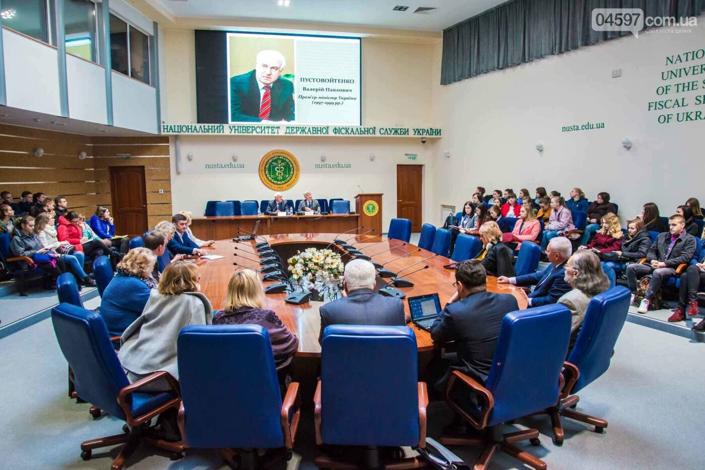 До Ірпеня завітав колишній Прем'єр-міністр України, фото-2 До Ірпеня завітав колишній Прем'єр-міністр України, фото-2