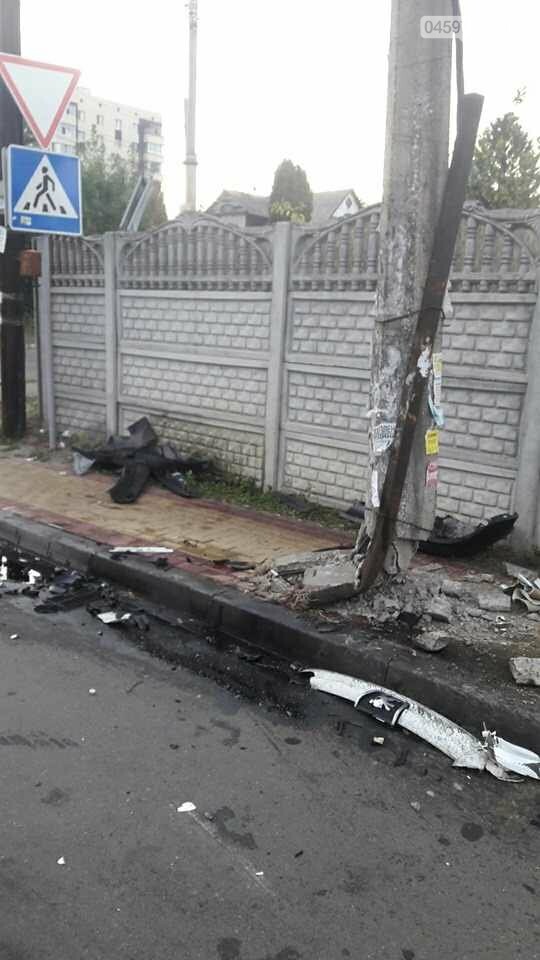 ДТП у Бучі: четверо постраждалих, один - у важкому стані, фото-3 ДТП у Бучі: четверо постраждалих, один - у важкому стані, фото-3
