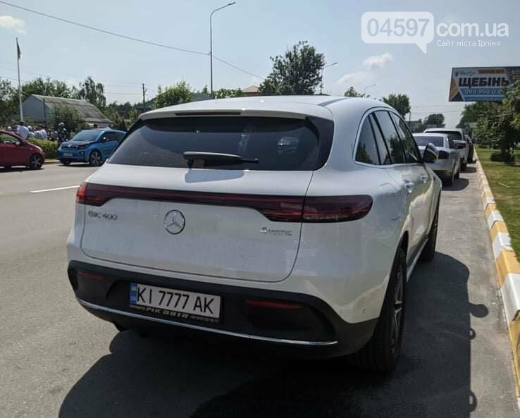 Донька мера Гостомеля купила авто за 100 тисяч євро, фото-4 Донька мера Гостомеля купила авто за 100 тисяч євро, фото-4