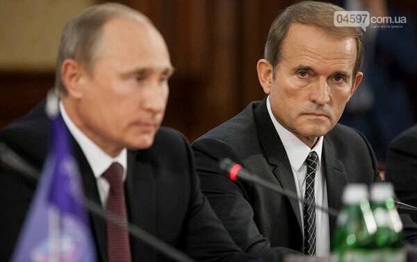 Кум Путіна та голова партії ОПЗЖ Віктор Медведчук Кум Путіна та голова партії ОПЗЖ Віктор Медведчук