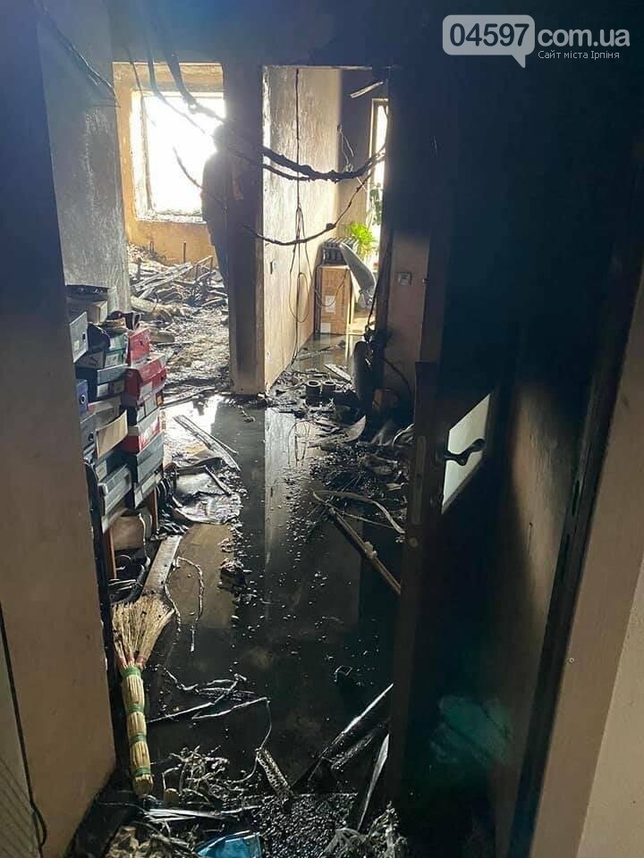В Ірпені дотла згоріла квартира у новому ЖК
