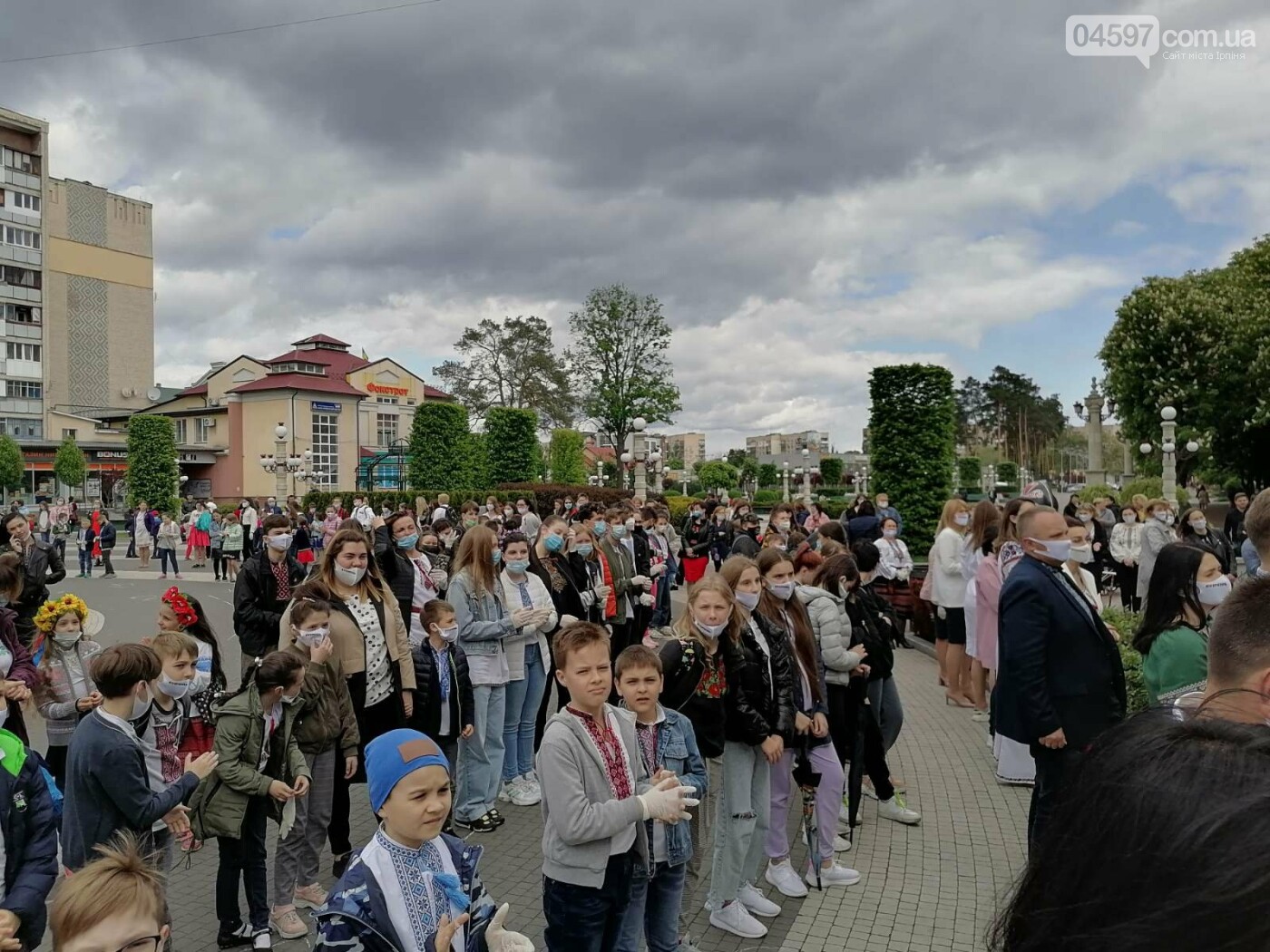Рекорд в Ірпені у День вишиванки Рекорд в Ірпені у День вишиванки