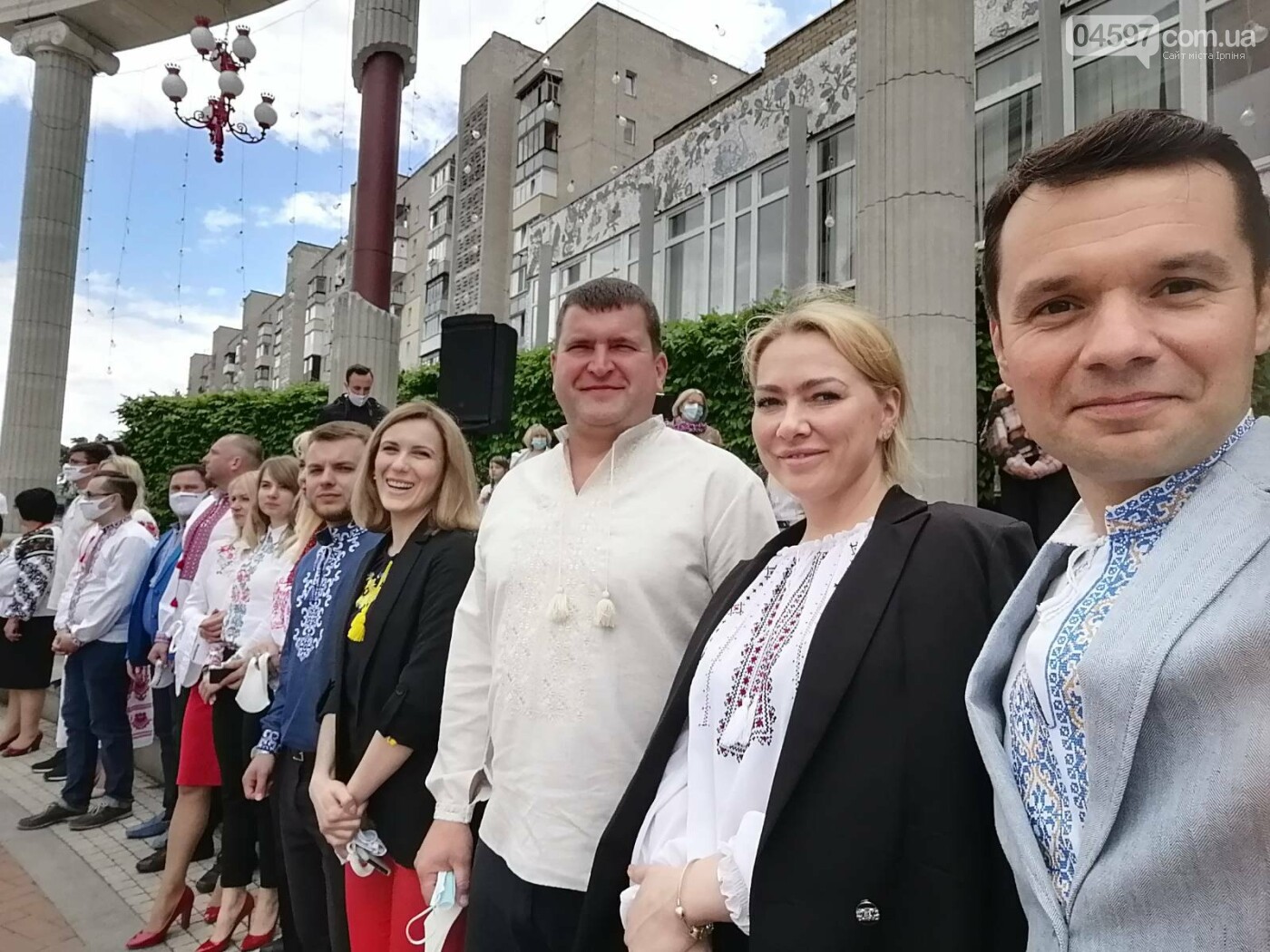 Рекорд в Ірпені у День вишиванки Рекорд в Ірпені у День вишиванки