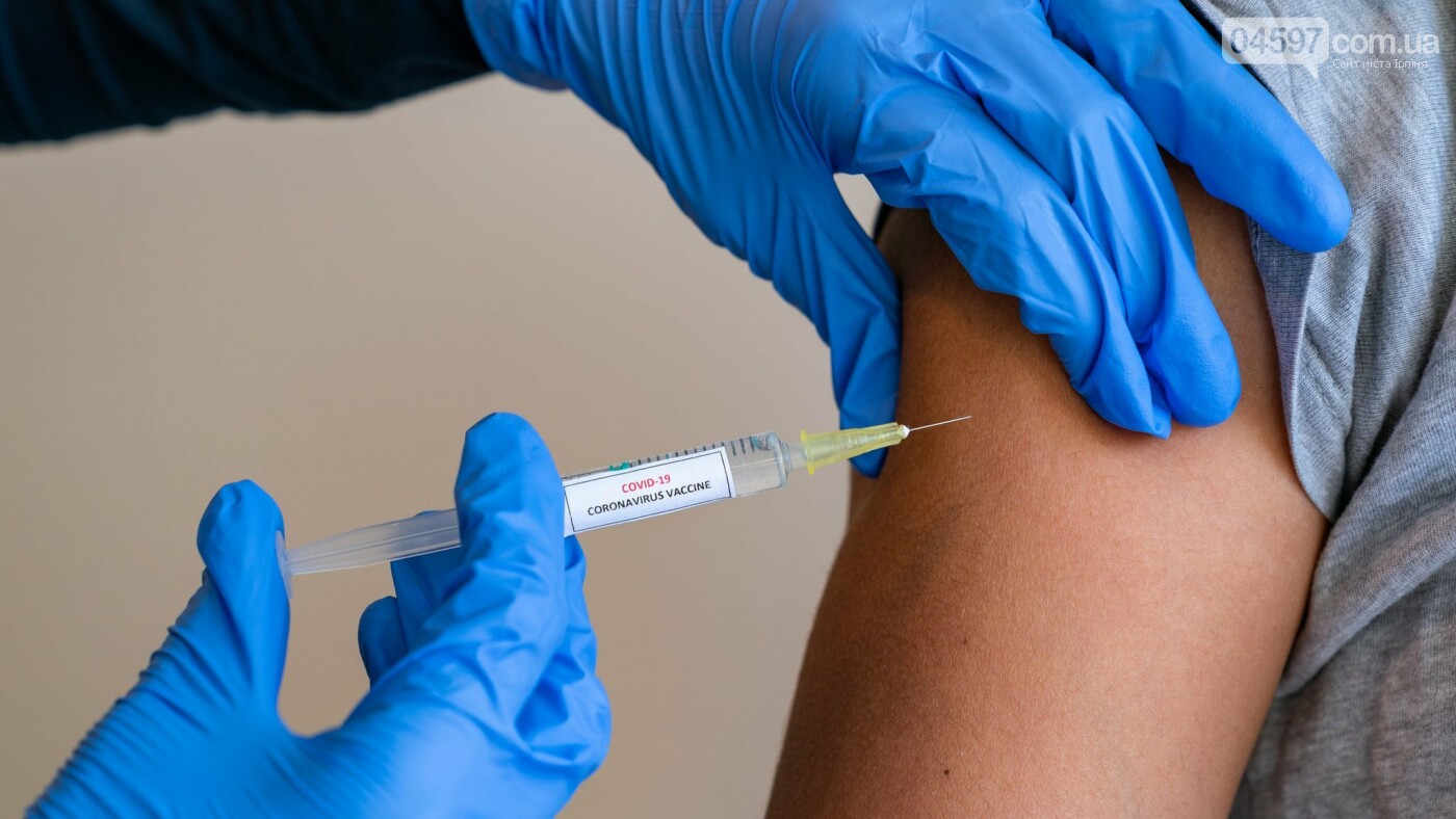 Повний перелік протипоказань до вакцинації від COVID-19