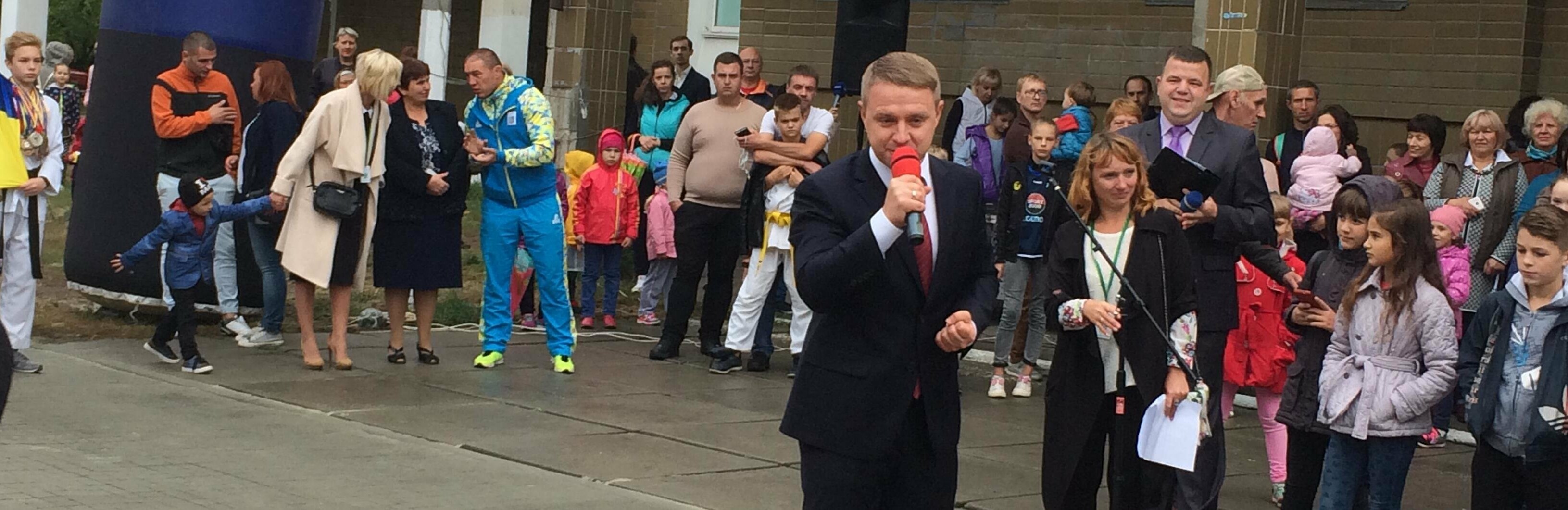 У третій школі Ірпеня відкрили спорткомплекс У третій школі Ірпеня відкрили спорткомплекс, Олеся Ляшук